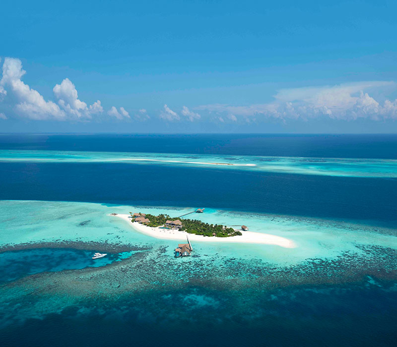 Vertis Aviation partnership with Four Seasons flagship private island