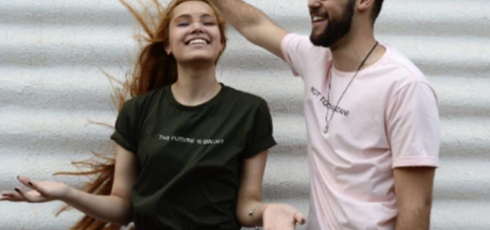 17-8c99a3_354000f725a7434f958ae9f3b90183b7_mv2-01